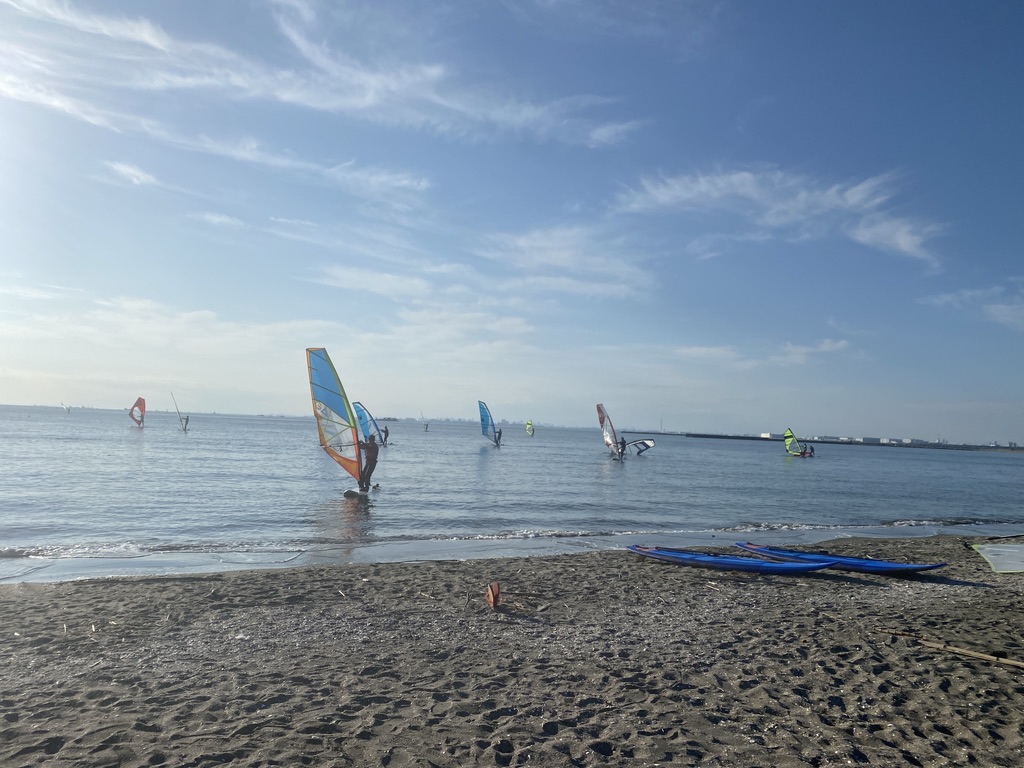 検見川浜でウィンドサーフィン体験をした