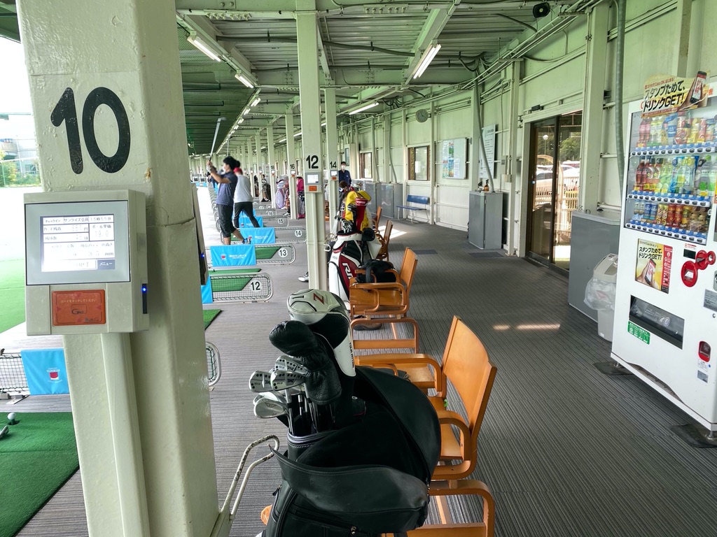 市川サンライズゴルフセンター 練習打席