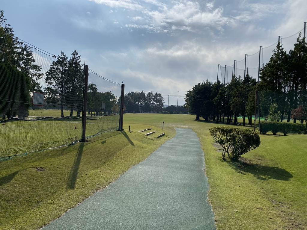 東宝調布スポーツパーク ショートコース【レビュー】 アプローチ練習に最適