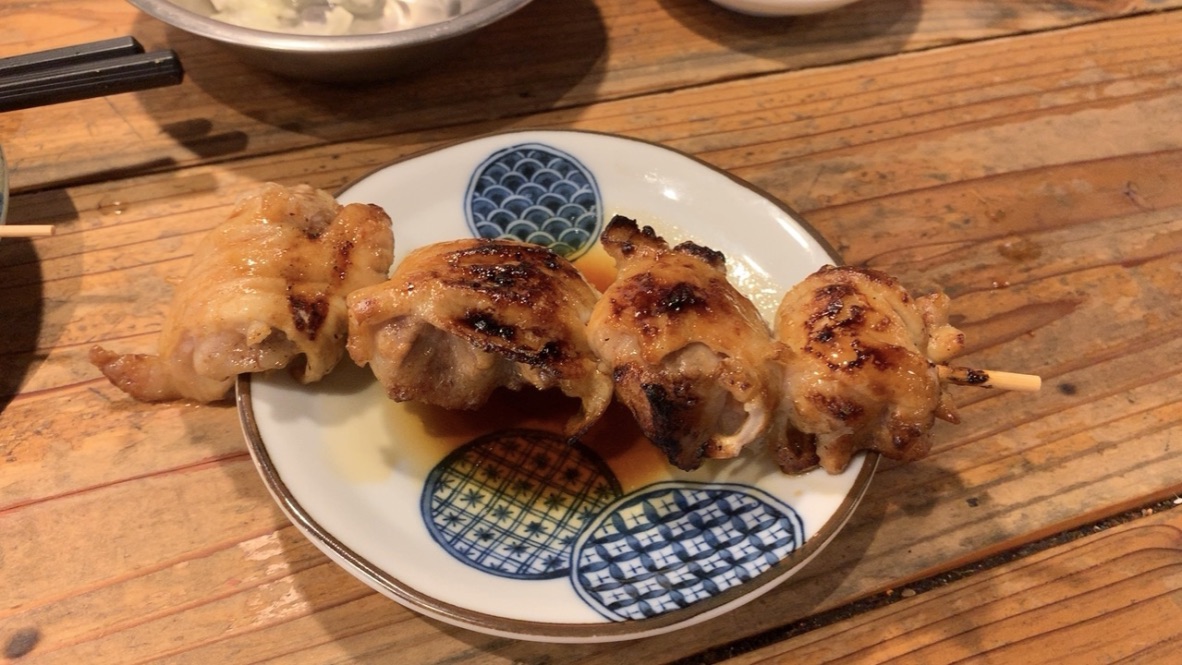 串屋横丁 浅草橋２号店 【レビュー】ボリュームあるもつ焼きとご機嫌な店員さんで気持ちのいいお店
