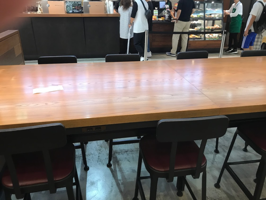 盛岡駅 スターバックス