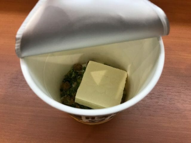 日清 豚骨豆腐 
