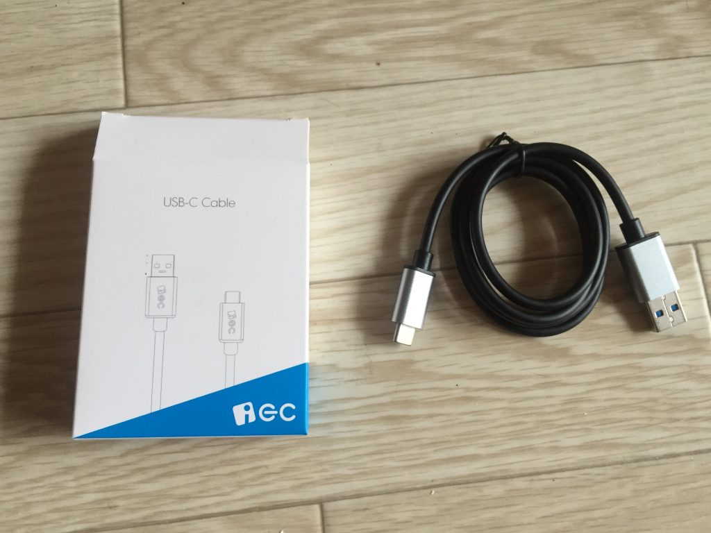 iEC USB-Cケーブル