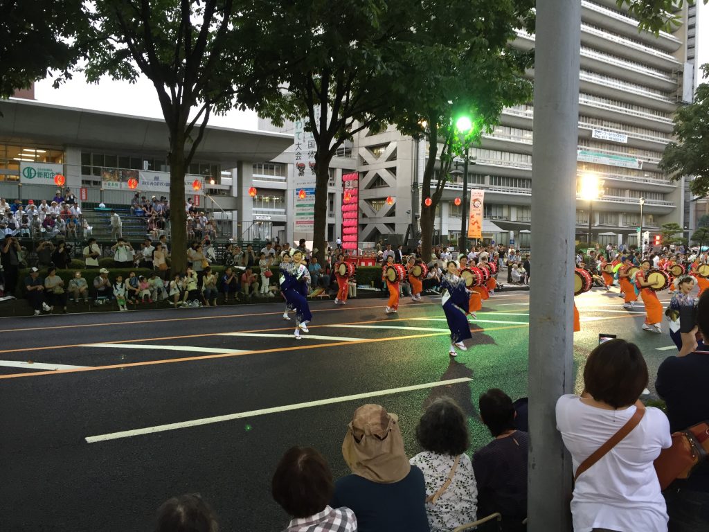 盛岡さんさ踊り