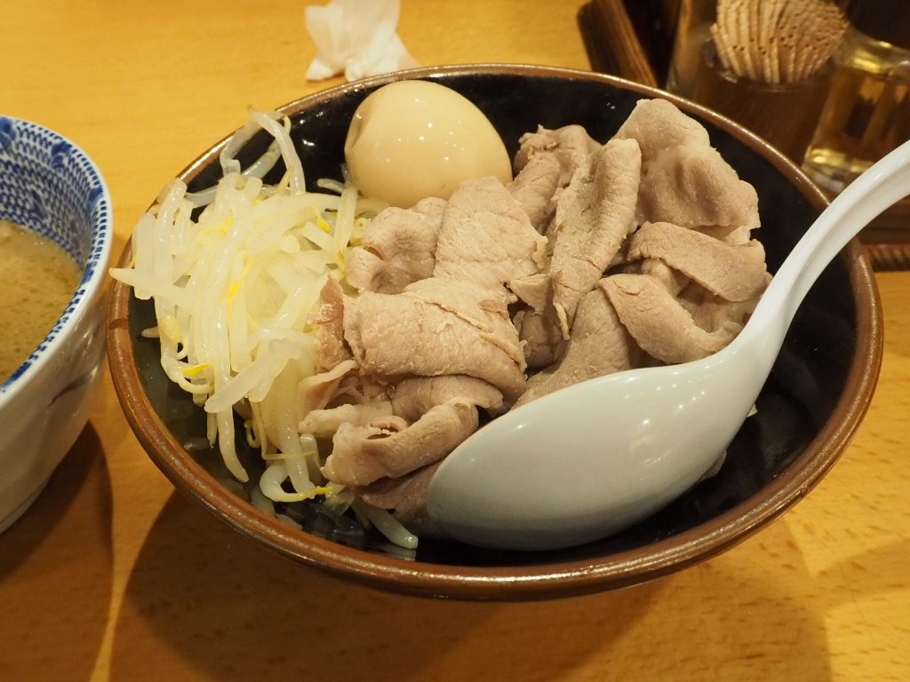 舎鈴(しゃりん) つけ肉