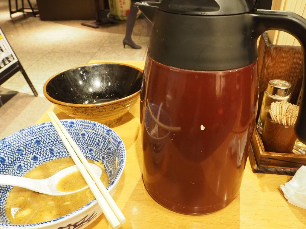 舎鈴(しゃりん) つけ肉