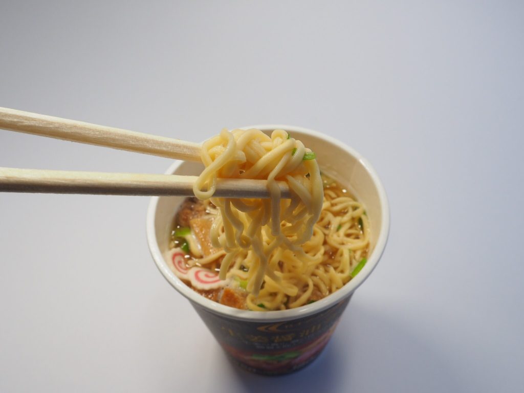 RIZAPカップ麺