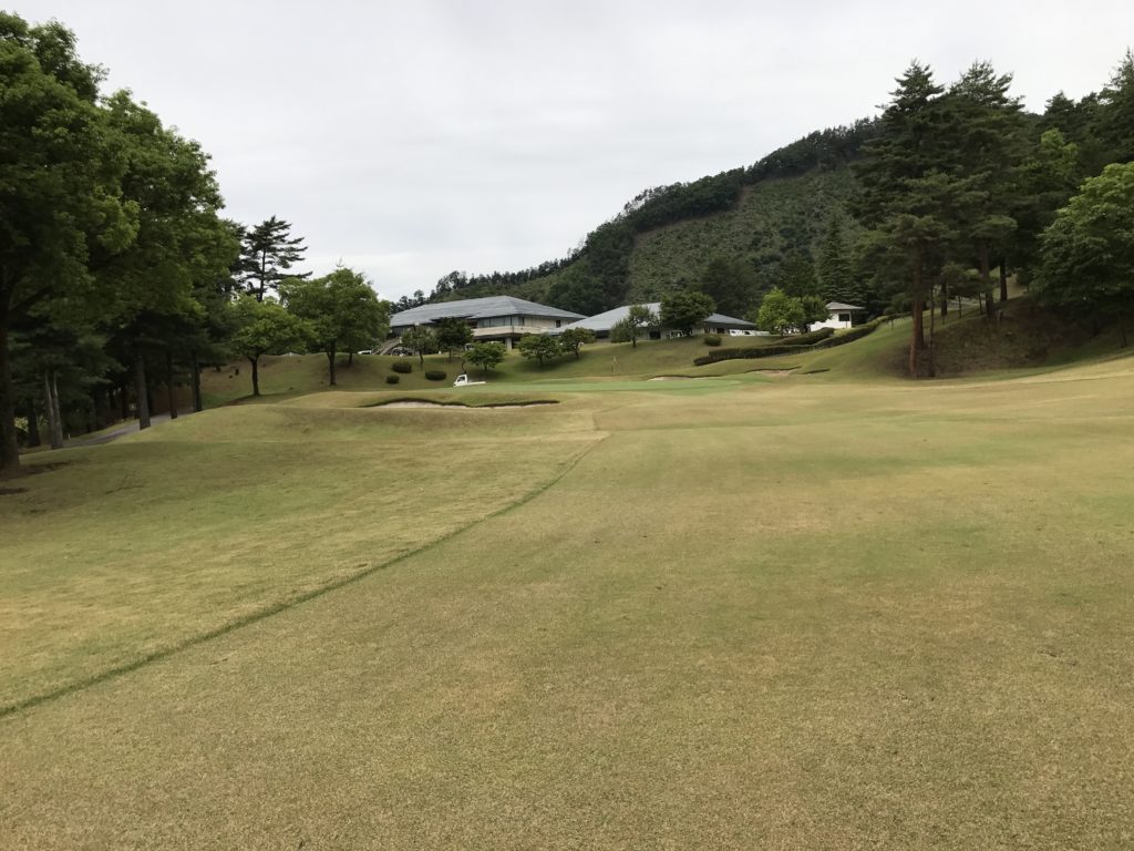 勝沼ゴルフコース 