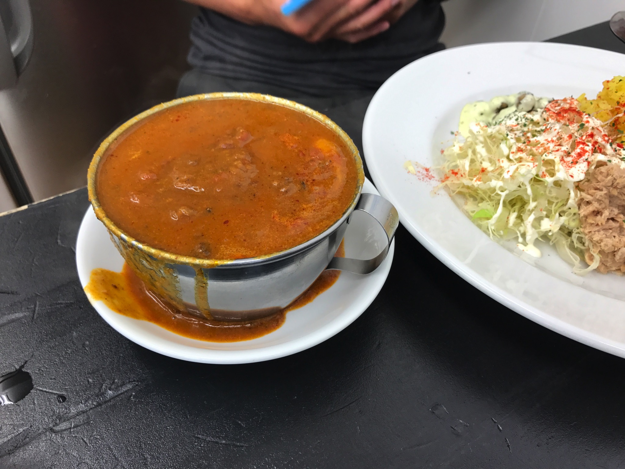 カレーは飲み物 甲府店