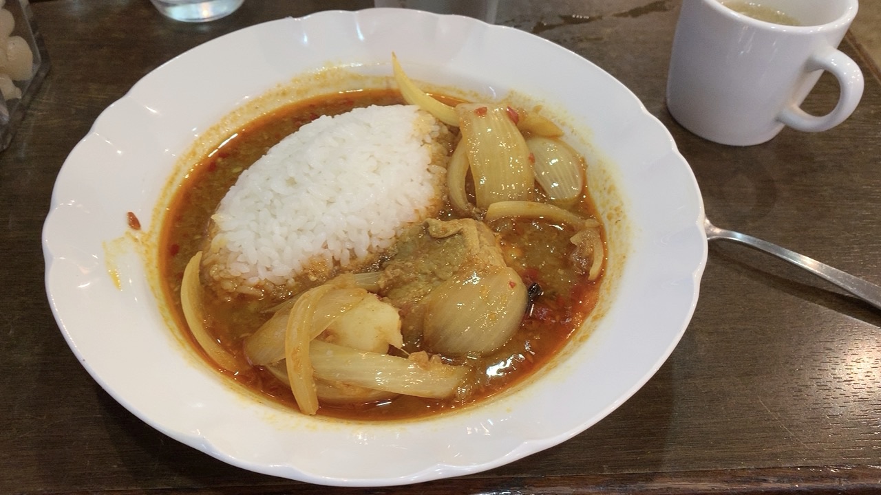 カリー専門店 トプカ 神田本店【レビュー】 激辛でコクのあるムルギカリーが最高