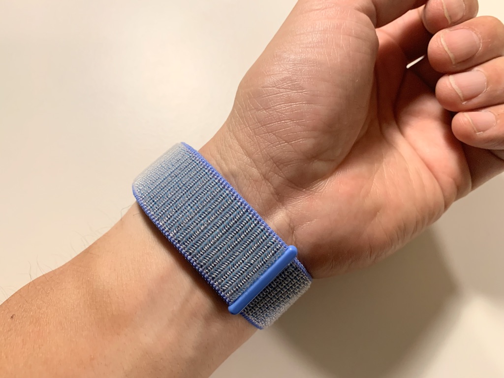 Apple Watch サードパーティ製 スポーツループバンド