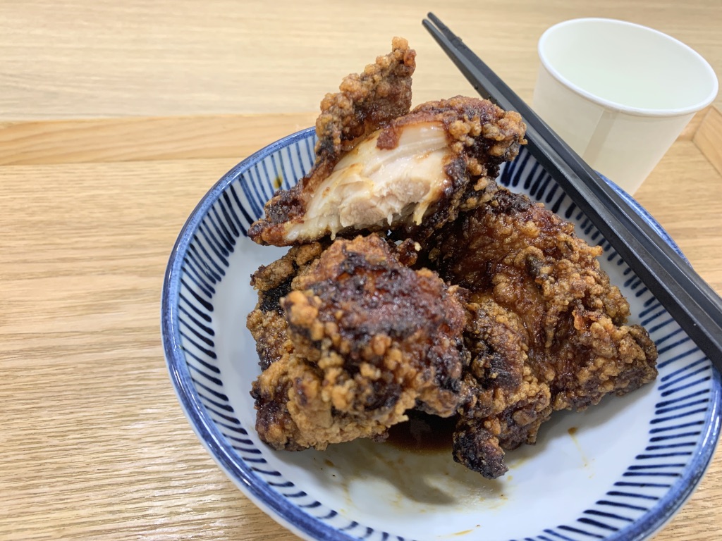 いわいたけし丼 新浦安駅イオン【レビュー】こがし醤油唐揚げを食べた