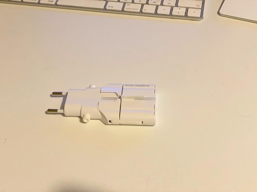 サンワサプライ 海外電源変換アダプタ