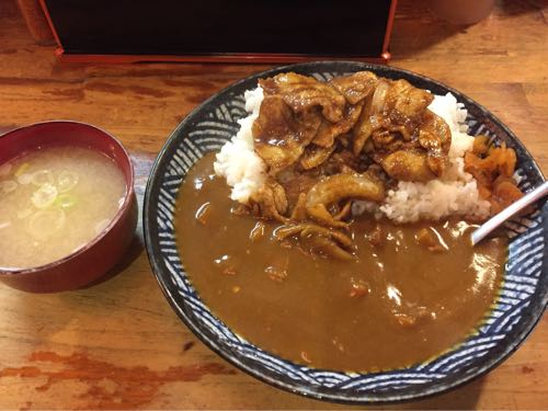 えびすけ 盛岡駅地下 立ち吞み カレー